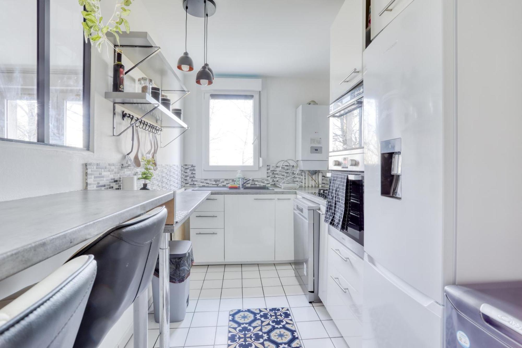 Le Warm Cocon - Spacieux T3 - 5 Personnes - Wifi Et Parking Rosny-sous-Bois Bagian luar foto